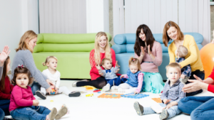 How Mom Communities Empower Daily Parenting Support, Connection & Confidence